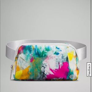 NEW Lululemon everywhere belt bag NO LIMITS WHITE MULTI with extended strap